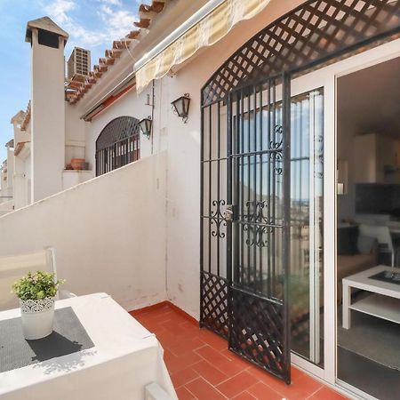 1 Bedroom In Verano Azul, Free Wi-Fi Nerja Eksteriør billede