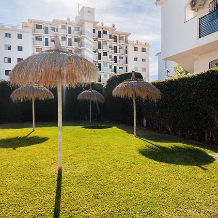 1 Bedroom In Verano Azul, Free Wi-Fi Nerja Eksteriør billede