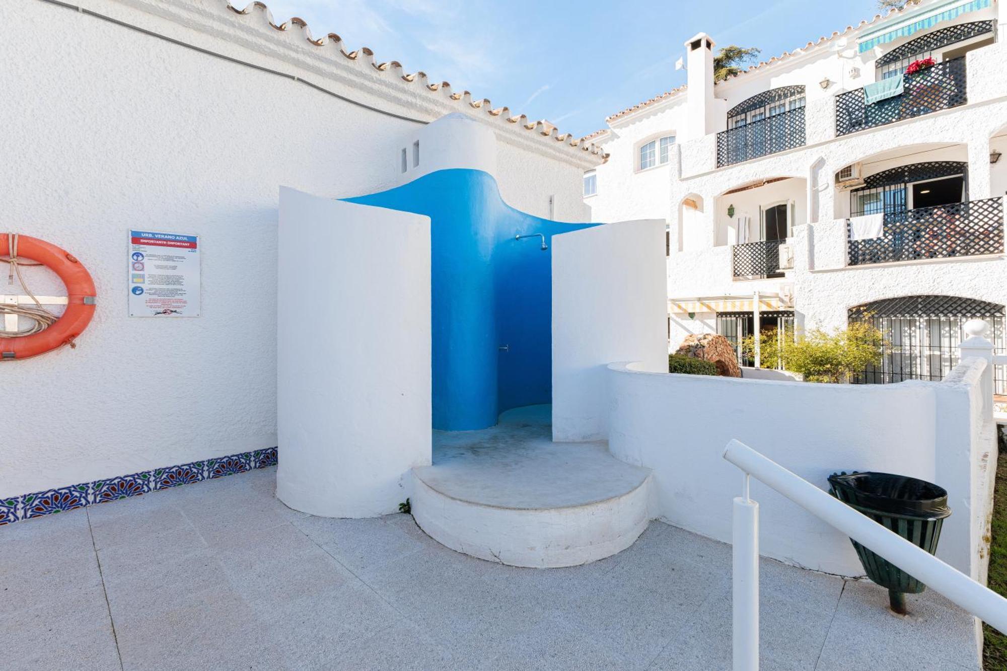 1 Bedroom In Verano Azul, Free Wi-Fi Nerja Eksteriør billede